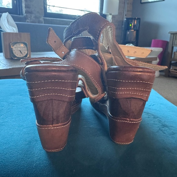 BEDSTU Stylish Brown Leather Sandals - Picture 4 of 8